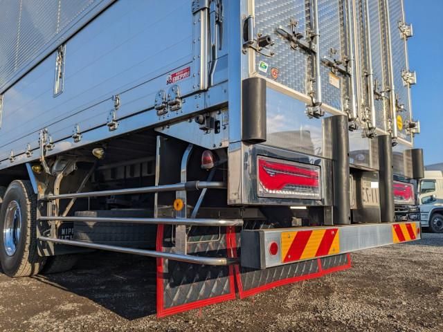 NISSAN DIESEL QUON 2021 Image 31