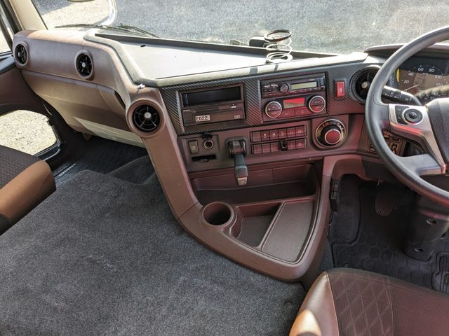 HINO PROFIA 2021 Image 31