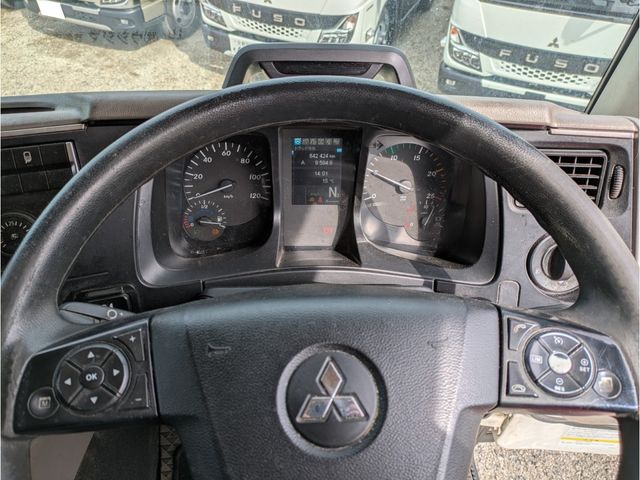 MITSUBISHI FUSOU SUPER GREAT 2019 Image 31