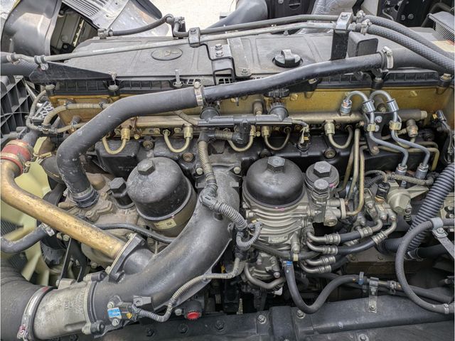 MITSUBISHI FUSOU SUPER GREAT 2019 Image 31