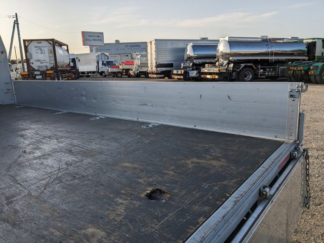 ISUZU ELF 2019 Image 31