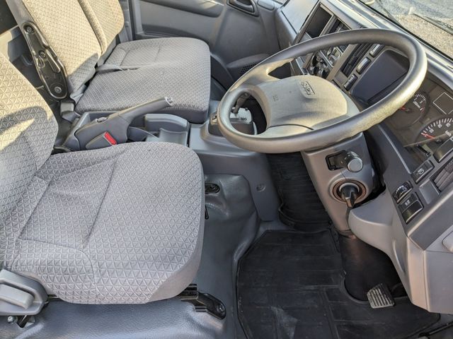 ISUZU ELF 2019 Image 31