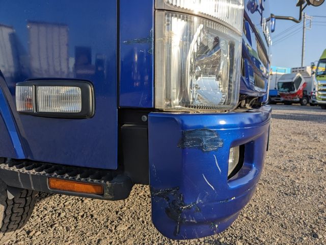 ISUZU ELF 2019 Image 31