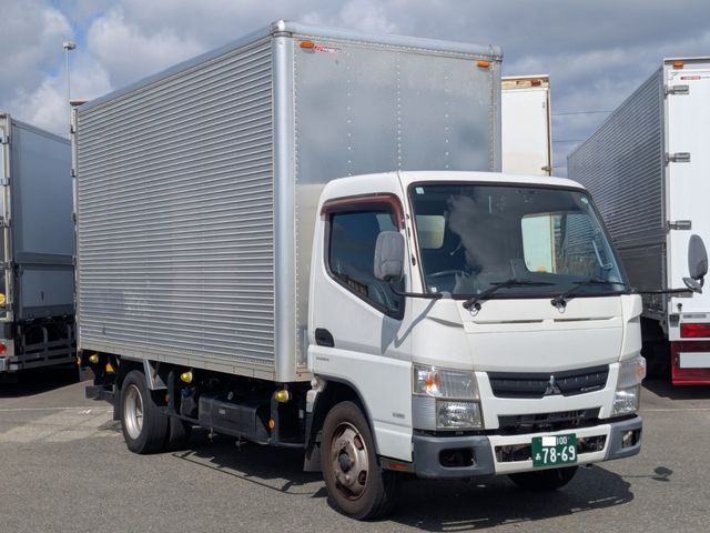 MITSUBISHI CANTER 2018 Image 31