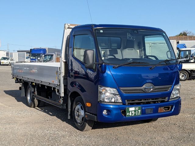HINO DUTRO 2018 Image 31