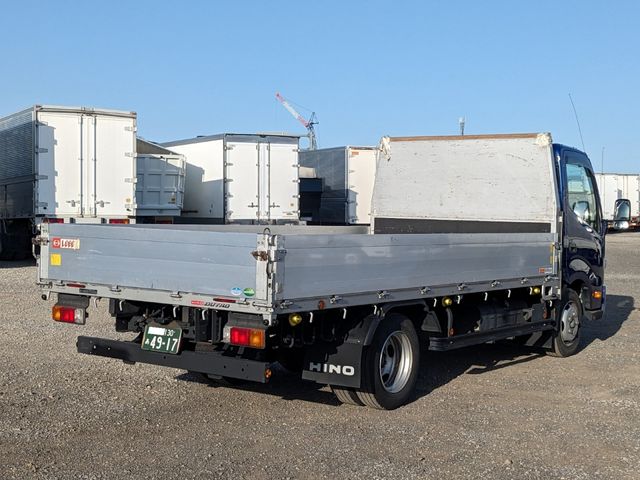 HINO DUTRO 2018 Image 31