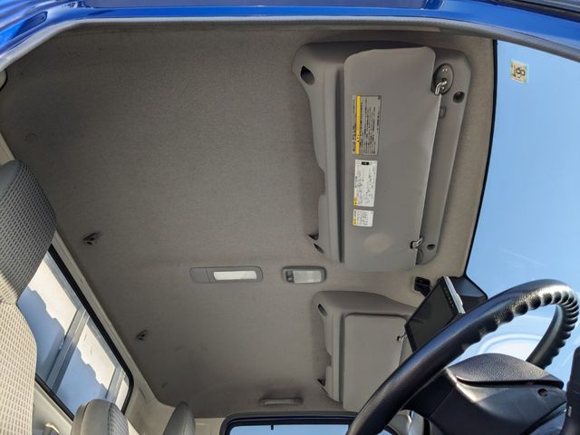 HINO DUTRO 2018 Image 31