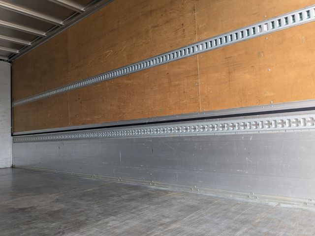 ISUZU FORWARD 2014 Image 31