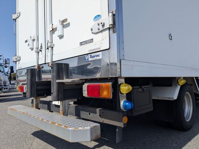 TOYOTA DYNA 2014 Image 31