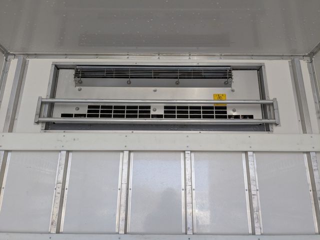 TOYOTA DYNA 2014 Image 31