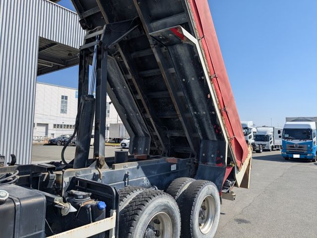 ISUZU GIGA 2014 Image 31