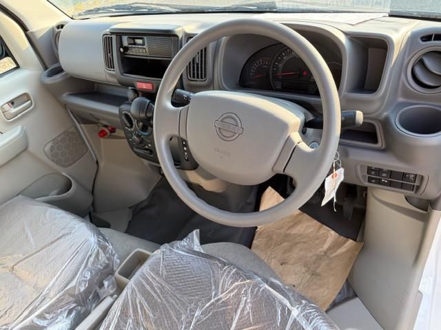 NISSAN CLIPPER VAN 4WD 2026 Image 31