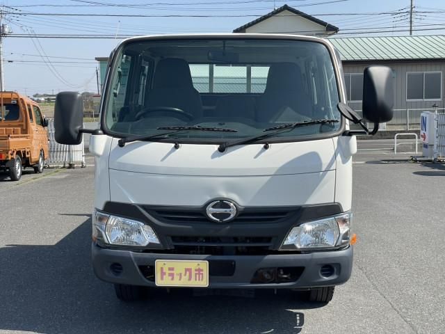 HINO DUTRO 2018 Image 31
