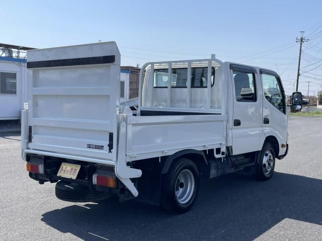 HINO DUTRO 2018 Image 31