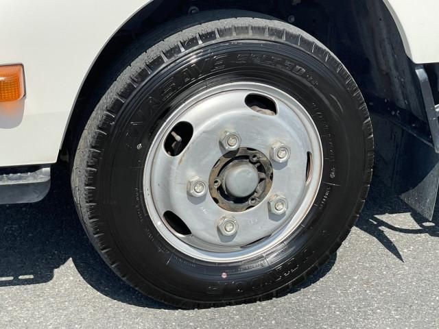 HINO DUTRO 2018 Image 31