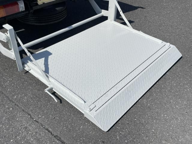 HINO DUTRO 2018 Image 31