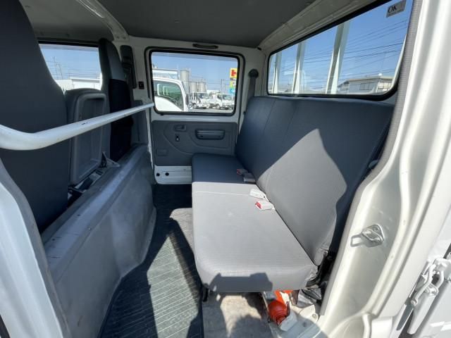 HINO DUTRO 2018 Image 31