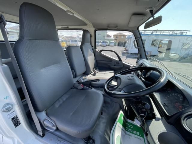 HINO DUTRO 2018 Image 31