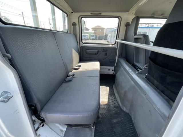 HINO DUTRO 2018 Image 31