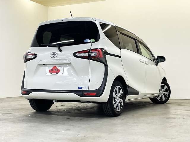 TOYOTA SIENTA 2019 Image 31