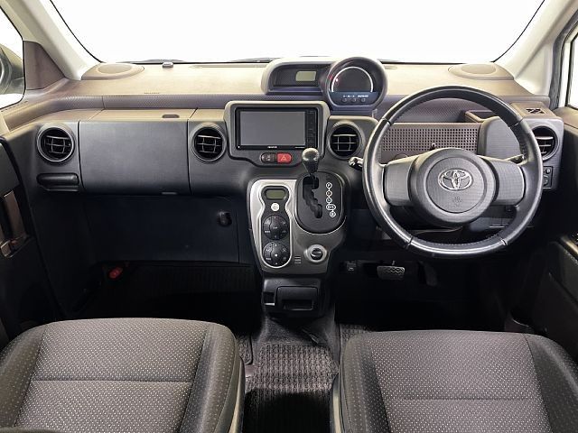 TOYOTA SPADE 2017 Image 31