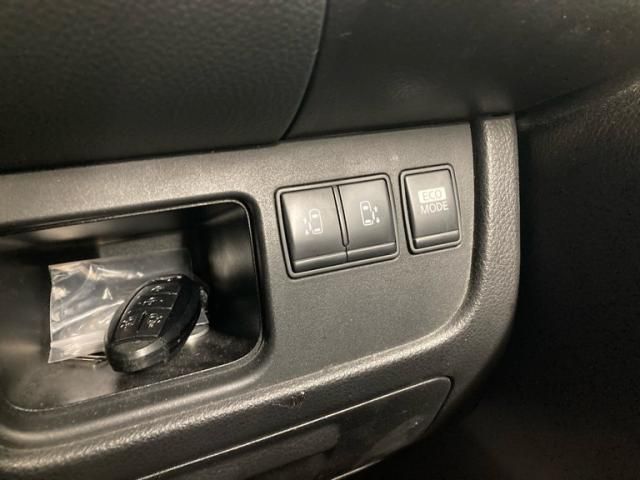 NISSAN SERENA  WG 2012 Image 31