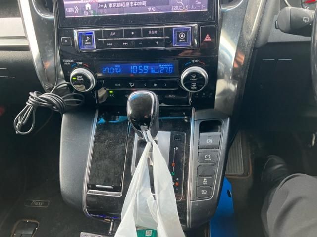 TOYOTA ALPHARD 2017 Image 31