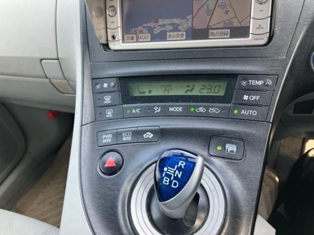 TOYOTA PRIUS 2009 Image 31