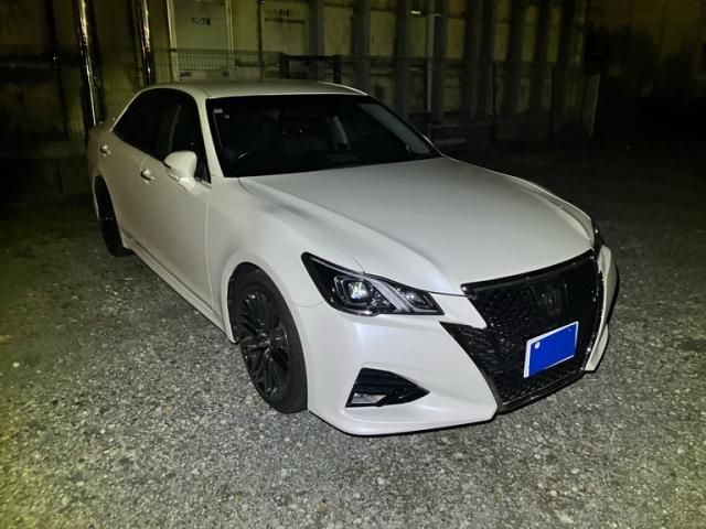 TOYOTA CROWN SEDAN 2017 Image 31