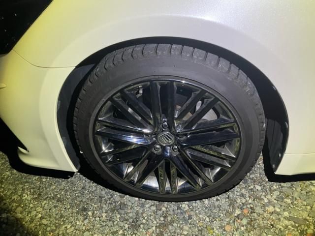 TOYOTA CROWN SEDAN 2017 Image 31