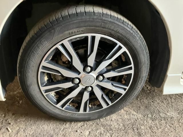 DAIHATSU TANTO CUSTOM 2016 Image 31