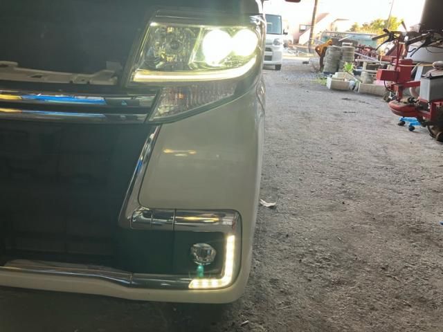 DAIHATSU TANTO CUSTOM 2016 Image 31