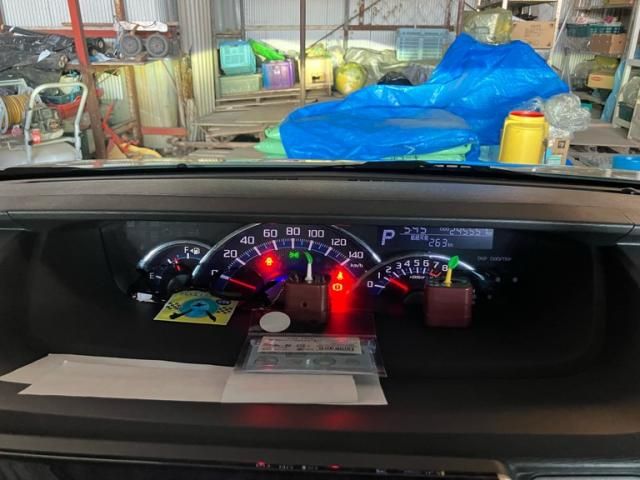 DAIHATSU TANTO CUSTOM 2016 Image 31