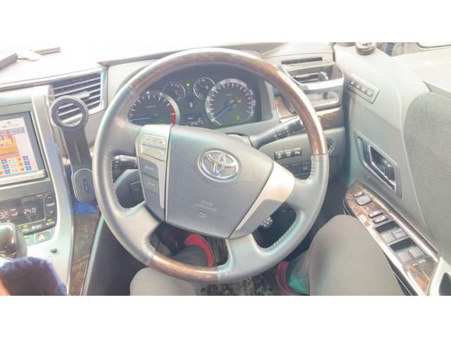 TOYOTA VELLFIRE 4WD 2013 Image 31