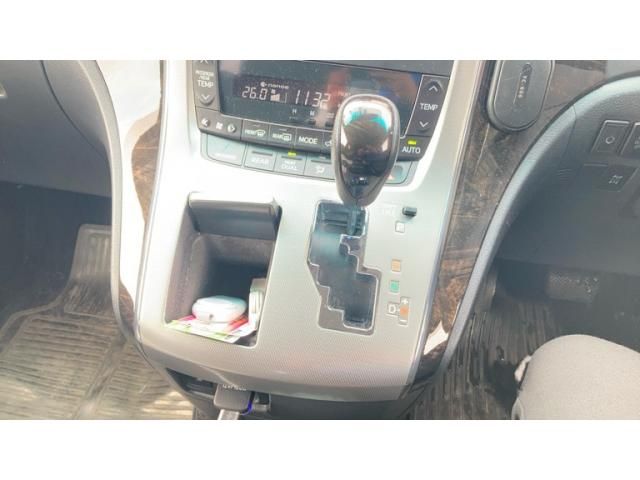 TOYOTA VELLFIRE 4WD 2013 Image 31