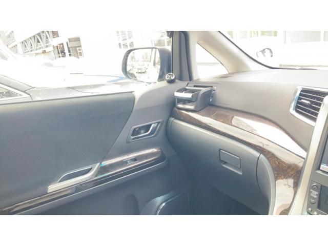 TOYOTA VELLFIRE 4WD 2013 Image 31