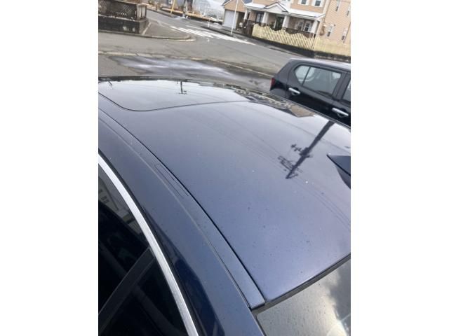 BMW 5SERIES SEDAN 2011 Image 31