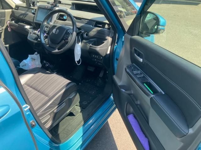 HONDA FREED HYBRID 2016 Image 31