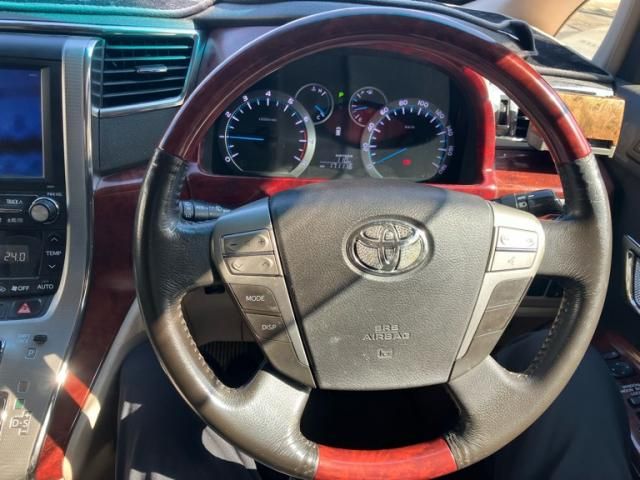 TOYOTA ALPHARD 2009 Image 31