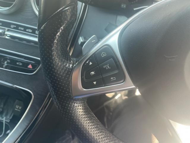 MERCEDES BENZ C CLAS 2015 Image 31