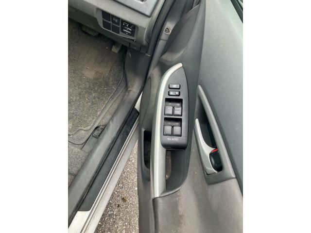 TOYOTA PRIUS 2010 Image 31