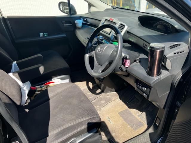 HONDA FREED 2013 Image 31