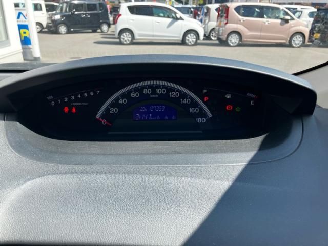 HONDA FREED 2013 Image 31