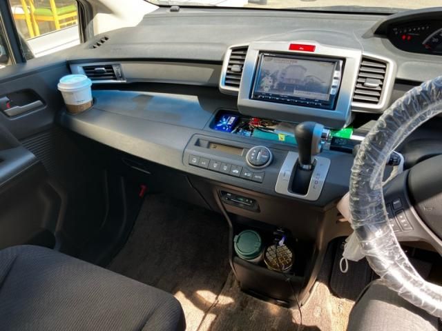 HONDA FREED 2013 Image 31