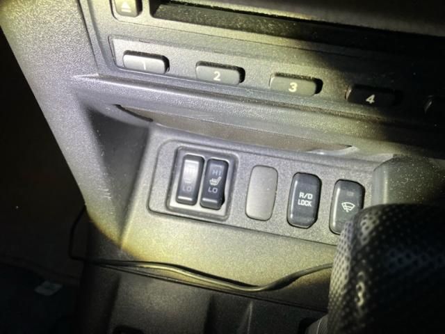 MITSUBISHI PAJERO WAGON 2000 Image 31