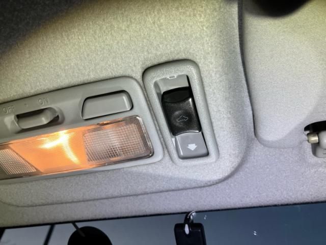 MITSUBISHI PAJERO WAGON 2000 Image 31