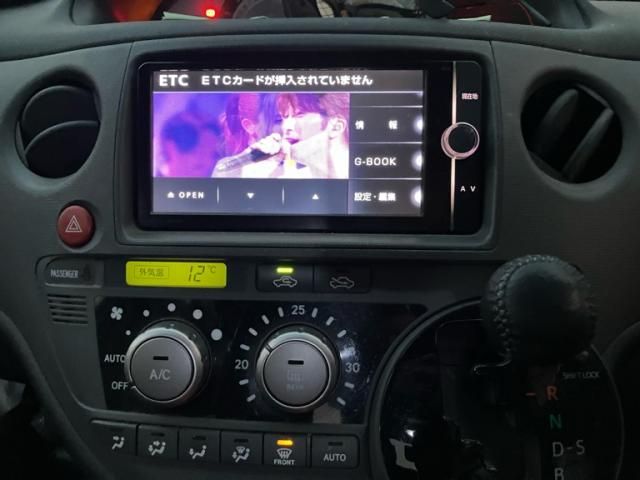 TOYOTA SIENTA 2014 Image 31