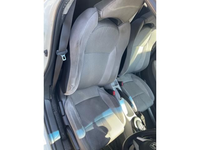 HONDA CR-Z 2010 Image 31