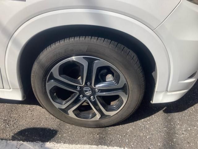 HONDA VEZEL HYBRID 2014 Image 31