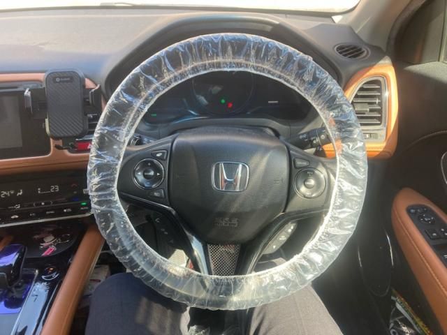 HONDA VEZEL HYBRID 2014 Image 31